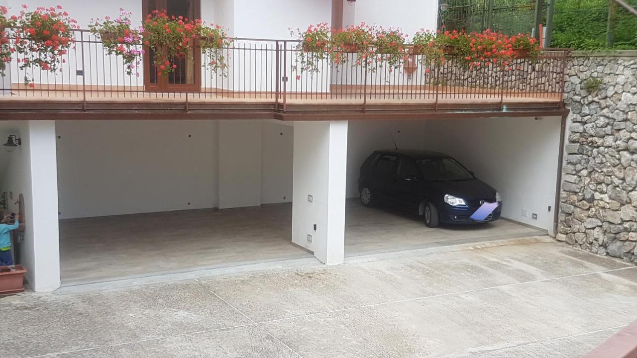 Casa Vacanza Xenia Agerola Bagian luar foto